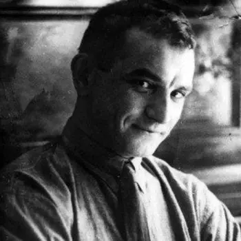 Автор "Євген Плужник" Євген Плужник