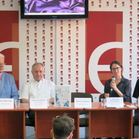 Японські казки Кендзі Міядзави від «Кальварії»