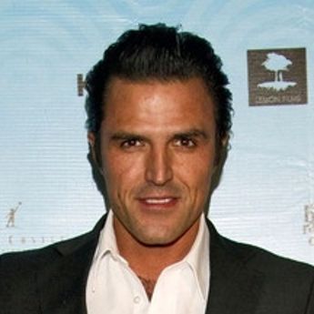Billy Rovzar