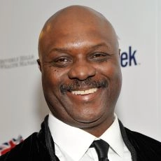 Robert Wisdom