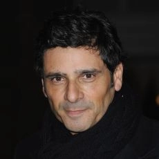 Pascal Elbé