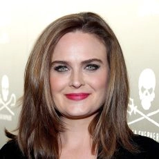 Emily Deschanel