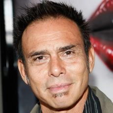 Raoul Max Trujillo