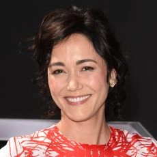 Sandrine Holt