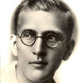 Роман Черкашин