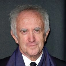 Jonathan Pryce