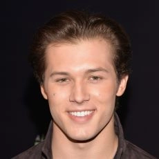 Leo Howard