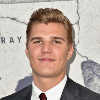 Chris Zylka