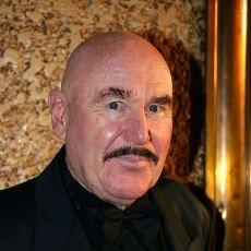 Roger Ward