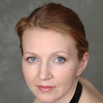 Анна Глазкова
