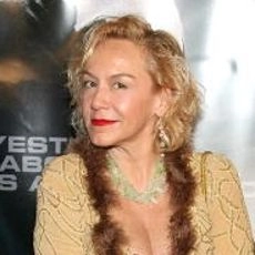 Lenore Zann