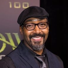 Jesse L. Martin