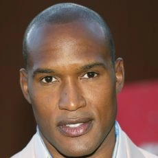 Henry Simmons