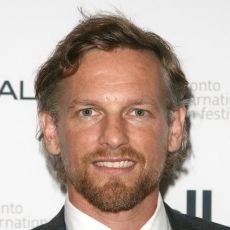 Barry Atsma