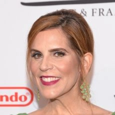 Lori Alan