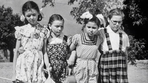 Девочка и крокодил