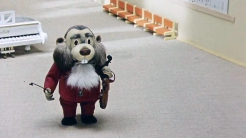 Слоненок пошел учиться