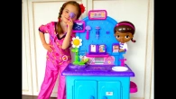 Doc McStuffins Toys! Doctor role play for kids! Play Toys