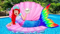 Boram Pretend Play as Princess Ariel Mermaid