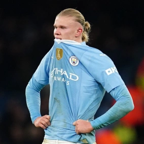 Чи повертається Челсі, чому не виграє Ювентус, Наполі очолить Кальцона (хто?)