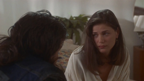 За межами закону