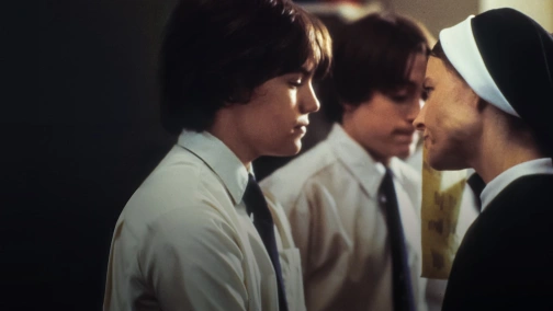 Небезпечні життя хлопчиків-вівтарників